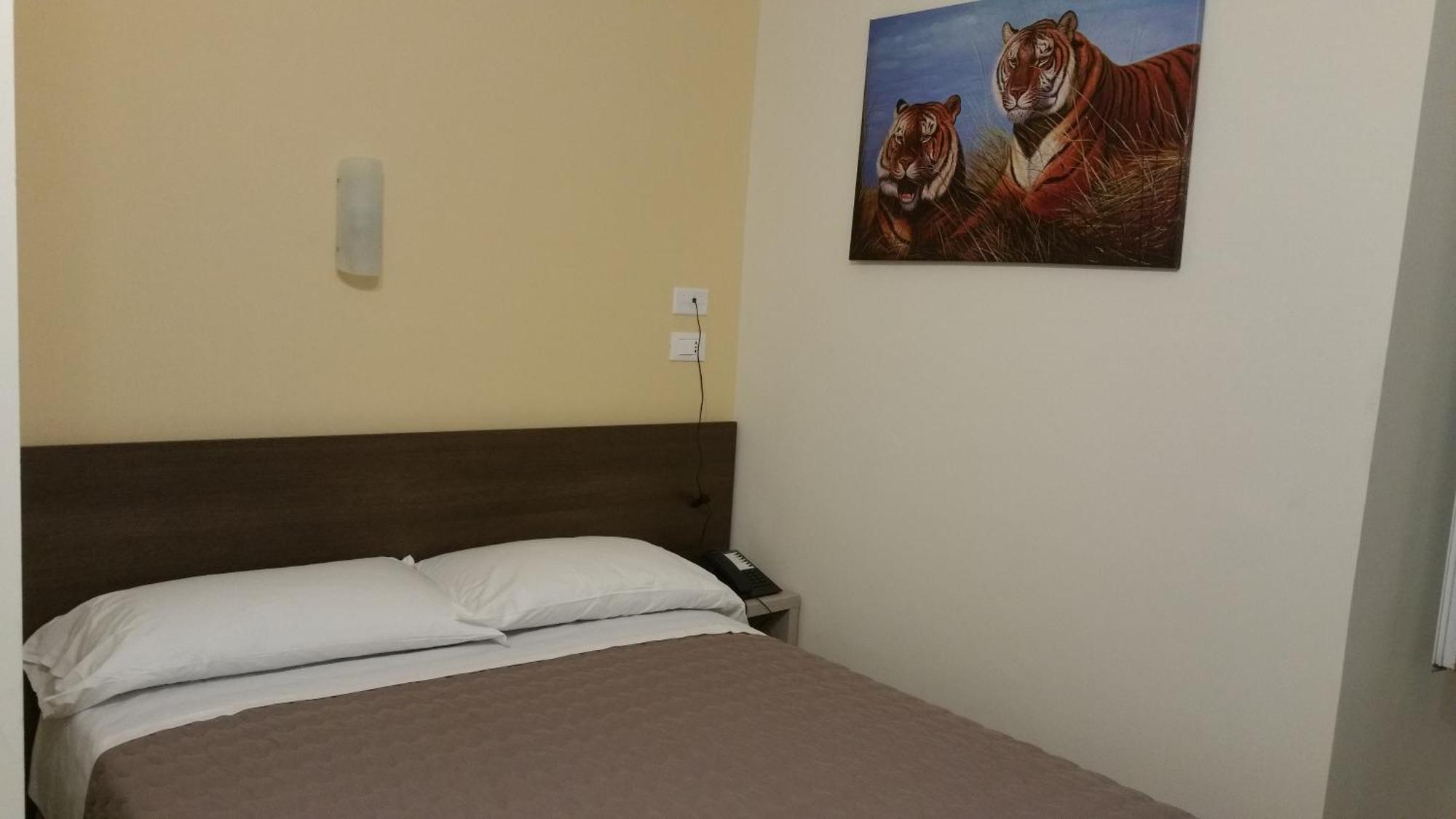 Hotel Tommaseo Genova Rom bilde