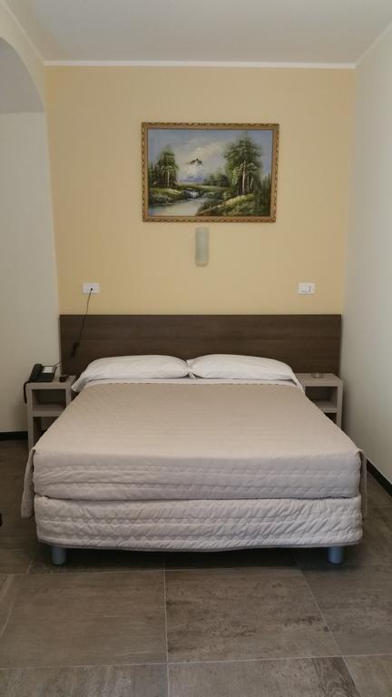 Hotel Tommaseo Genova Eksteriør bilde